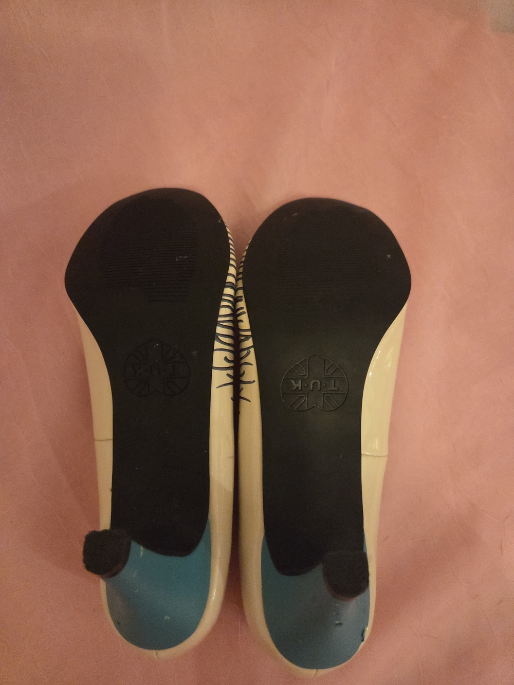 T.U.K Cream Pumps with Peacock Feather Design Vintage Women's Turquoise Heels - Picture 13 of 14